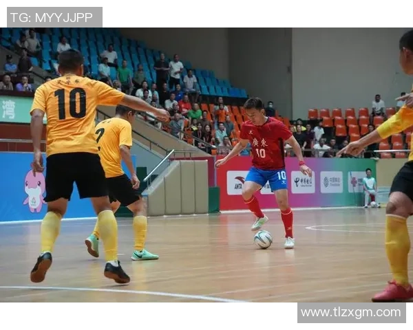 适合五人制足球比赛的球星推荐与分析